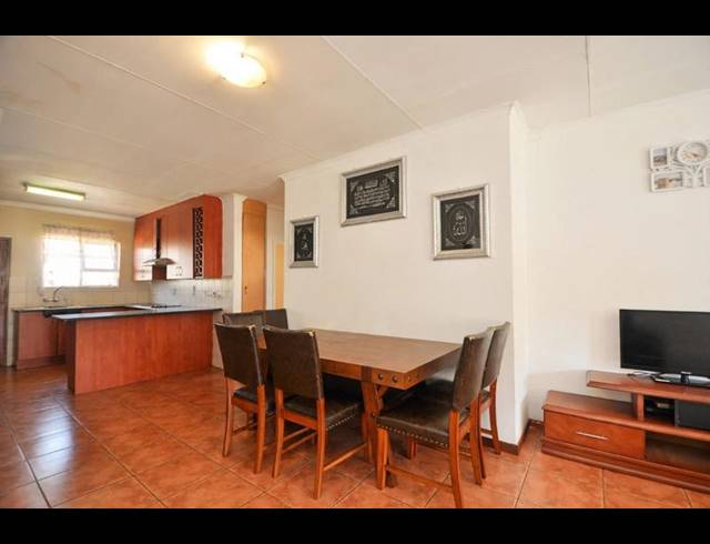 2 BEDROOM HOUSE FOR SALE IN EQUESTRIA